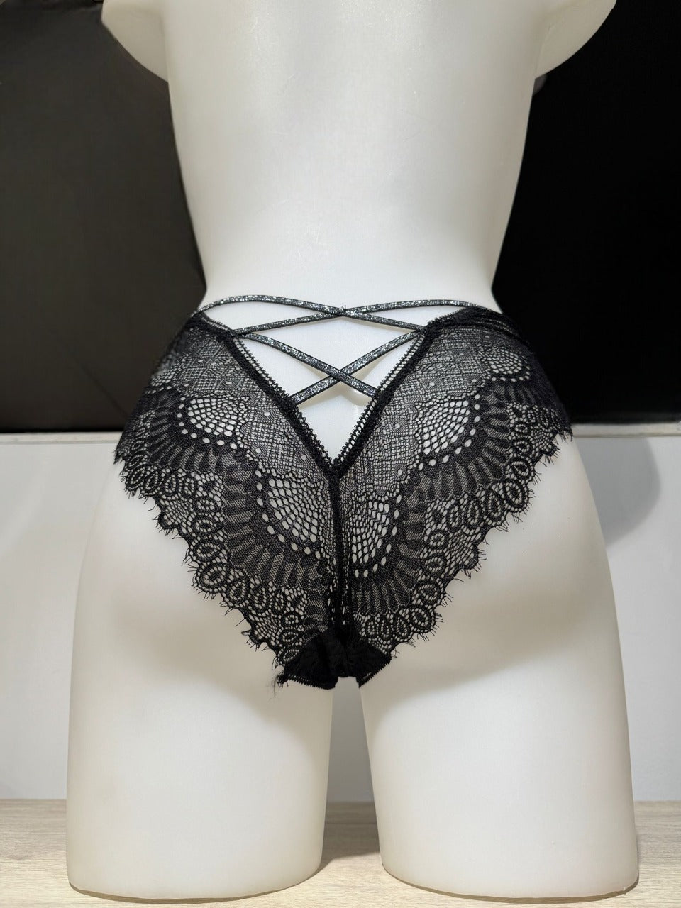Braga Encaje con cintas traseras brillantes