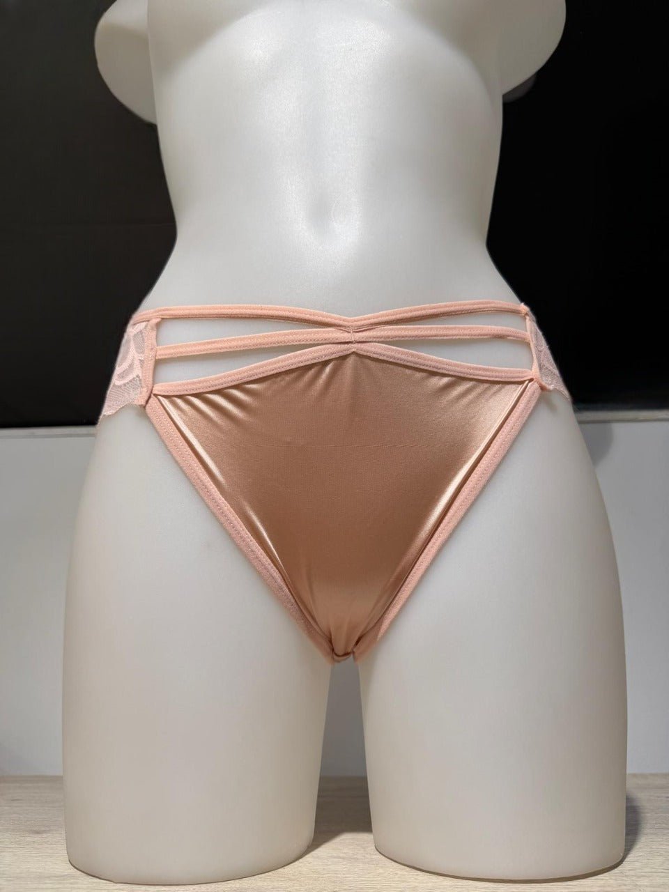 Braga con encaje y cintas frontales elásticas
